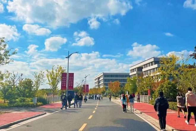 鄭州二本線的大學(xué)的排名_鄭州市二本_鄭州二本院校
