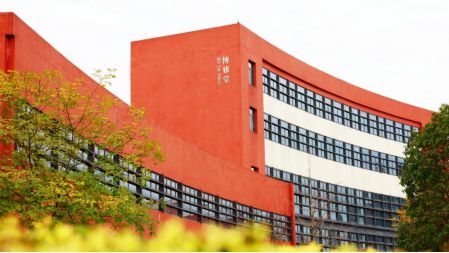 東錢湖鎮中心小學招生_東錢湖中心小學_東錢湖中心小學電話號碼