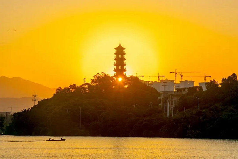 廣州工商學院學費2021_廣州工商學院收費標準_廣州工商學院學費多少