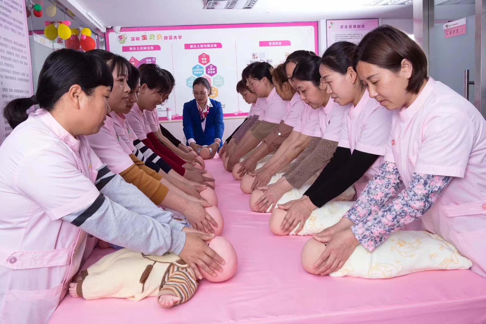 攝影師學費多少錢_學攝影師學費大概多少 如何收費_學費攝影收費師學什么專業