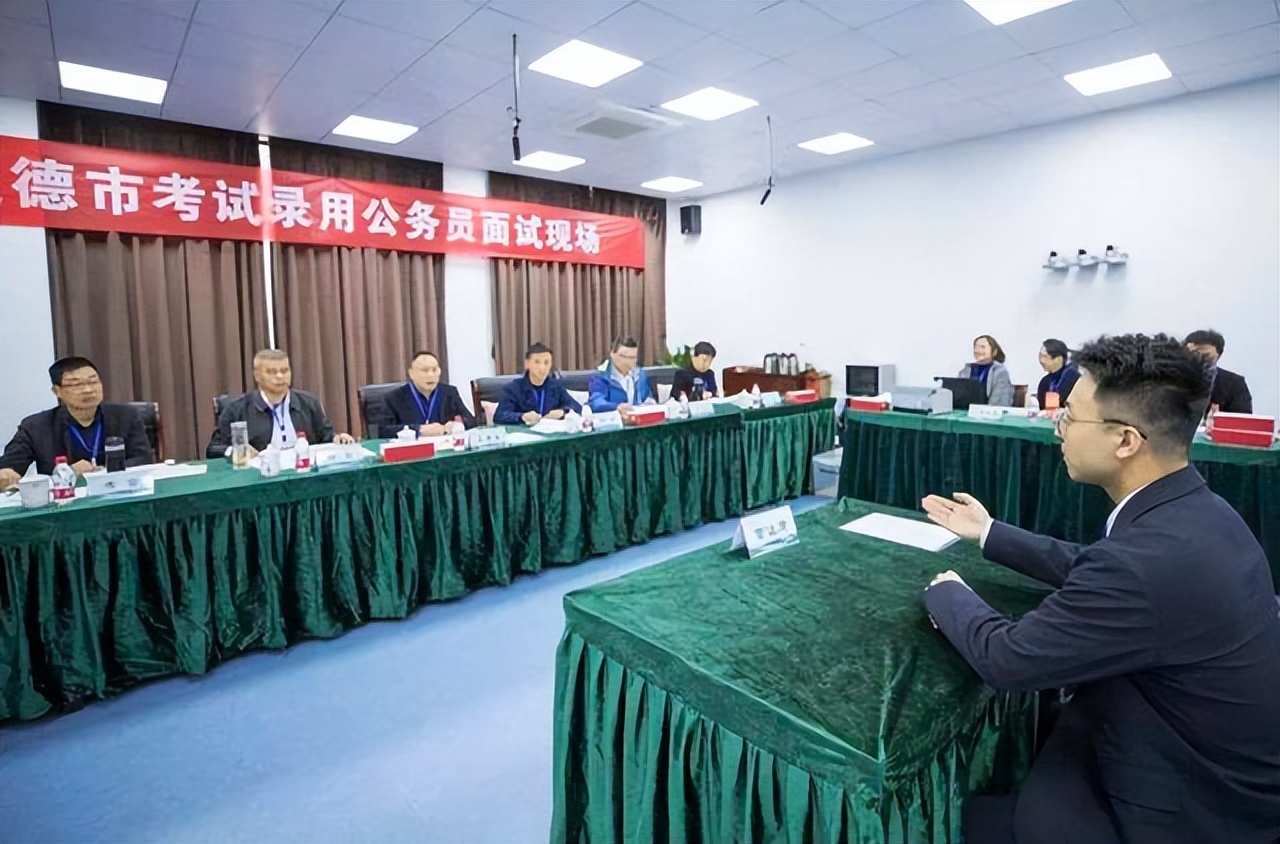 綿陽三診語文試卷_綿陽一診語文_語文綿陽一診答案