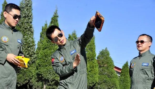 民航招飛要求嚴(yán)格嗎_民航招飛的條件_民航招飛條件