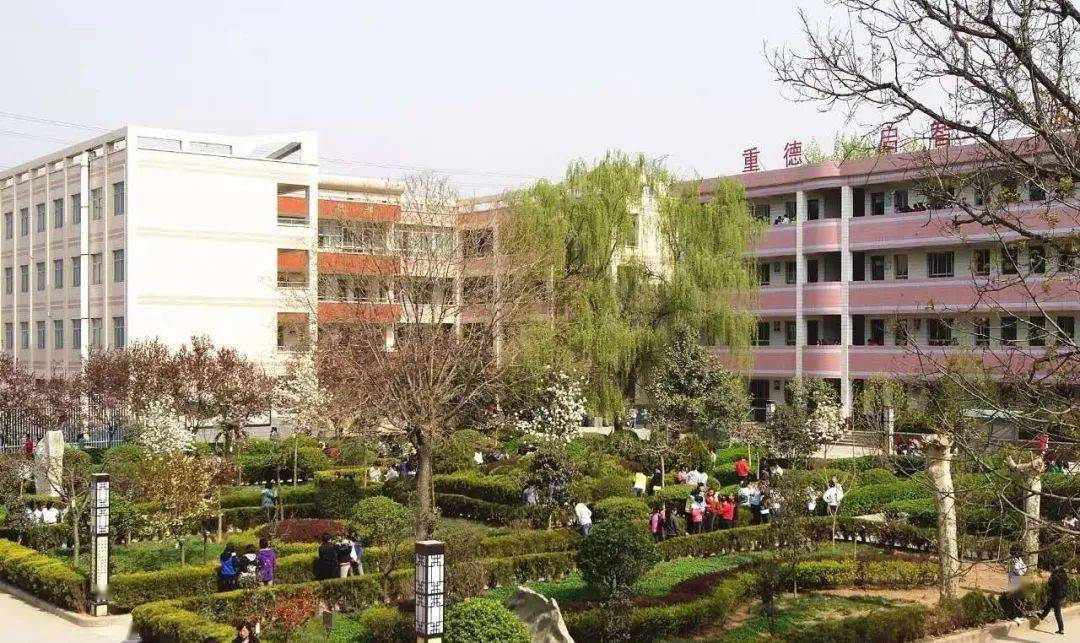 漢中龍崗分校_漢中市龍崗學校_漢中市學校龍崗校區地址
