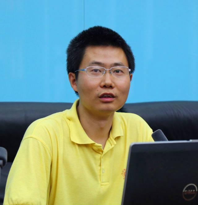 清華校草2019_清華大學(xué)的校草_清華大學(xué)校草