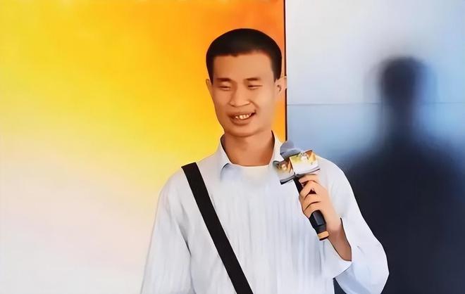 清華校草2019_清華大學(xué)的校草_清華大學(xué)校草