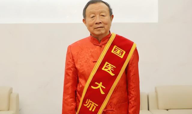 河南各醫學院分數線_河南中醫藥大學錄取分數線_河南省醫學專業大學分數線