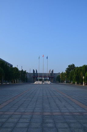 濰坊理工學院是民辦還是公辦呢_濰坊理工學院官網_濰坊理工學院