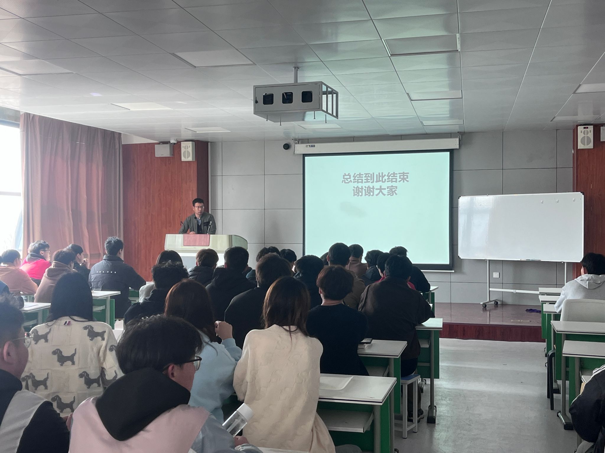 新疆機電職業技術學院_新疆機電職業技術學院招聘_新疆機電職業技術學校招生電話