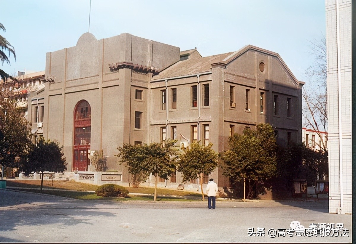 焦作工貿(mào)職業(yè)學(xué)院的_焦作工貿(mào)職業(yè)學(xué)院_焦作工貿(mào)學(xué)院職業(yè)學(xué)院官網(wǎng)