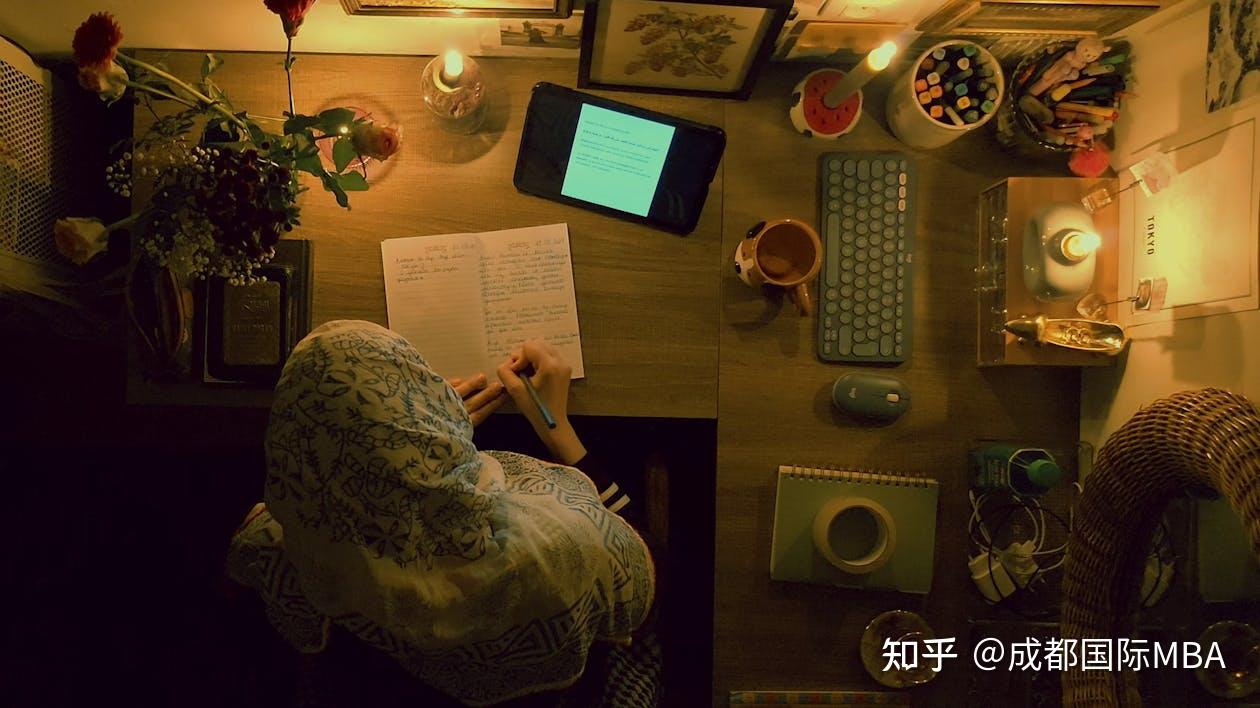 電視廣播新聞學哪所大學好_廣播電視新聞學排名_新聞廣播大學排名