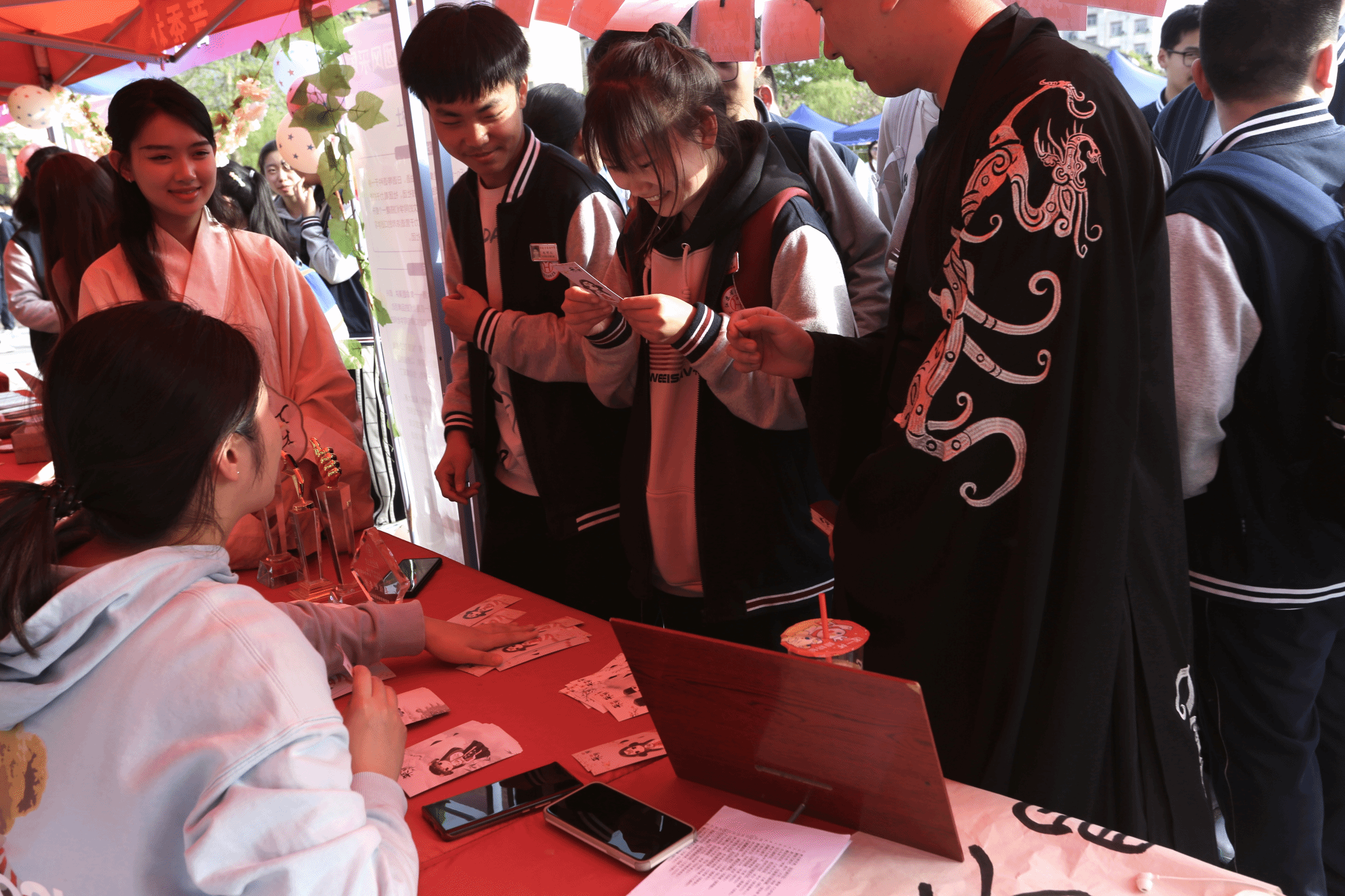 東莞東華初級(jí)中學(xué)_東莞東華初級(jí)中學(xué)怎樣_東莞東華初中部