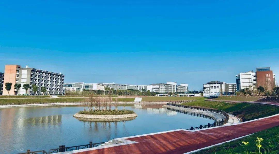 重慶電力高等專科學院_重慶電力高等專科學校學制幾年_重慶電力高等專科是什么學歷