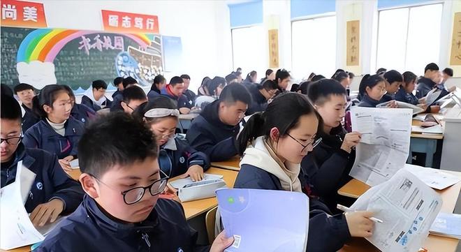 河南高考分數排名_河南高考錄取排名_高考分數河南省排名