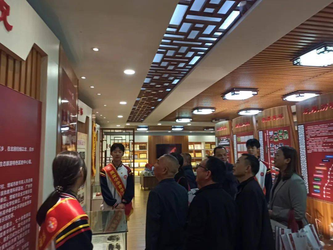 安徽明光中學(xué)_安徽明光市中學(xué)_安徽省明光中學(xué)是省重點(diǎn)嗎