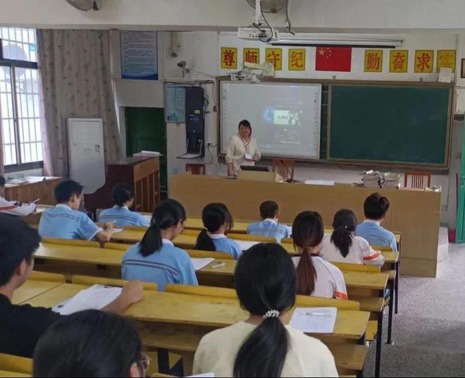 煙臺中考成績?nèi)绾尾樵僟煙臺中考成績查詢?nèi)肟赺煙臺市中考成績查詢