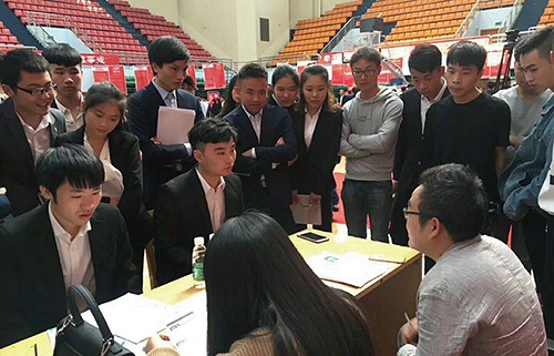 湖南理工大學(xué)長沙學(xué)院_湖南長沙理工大學(xué)_長沙理工大學(xué)湖南工業(yè)大學(xué)