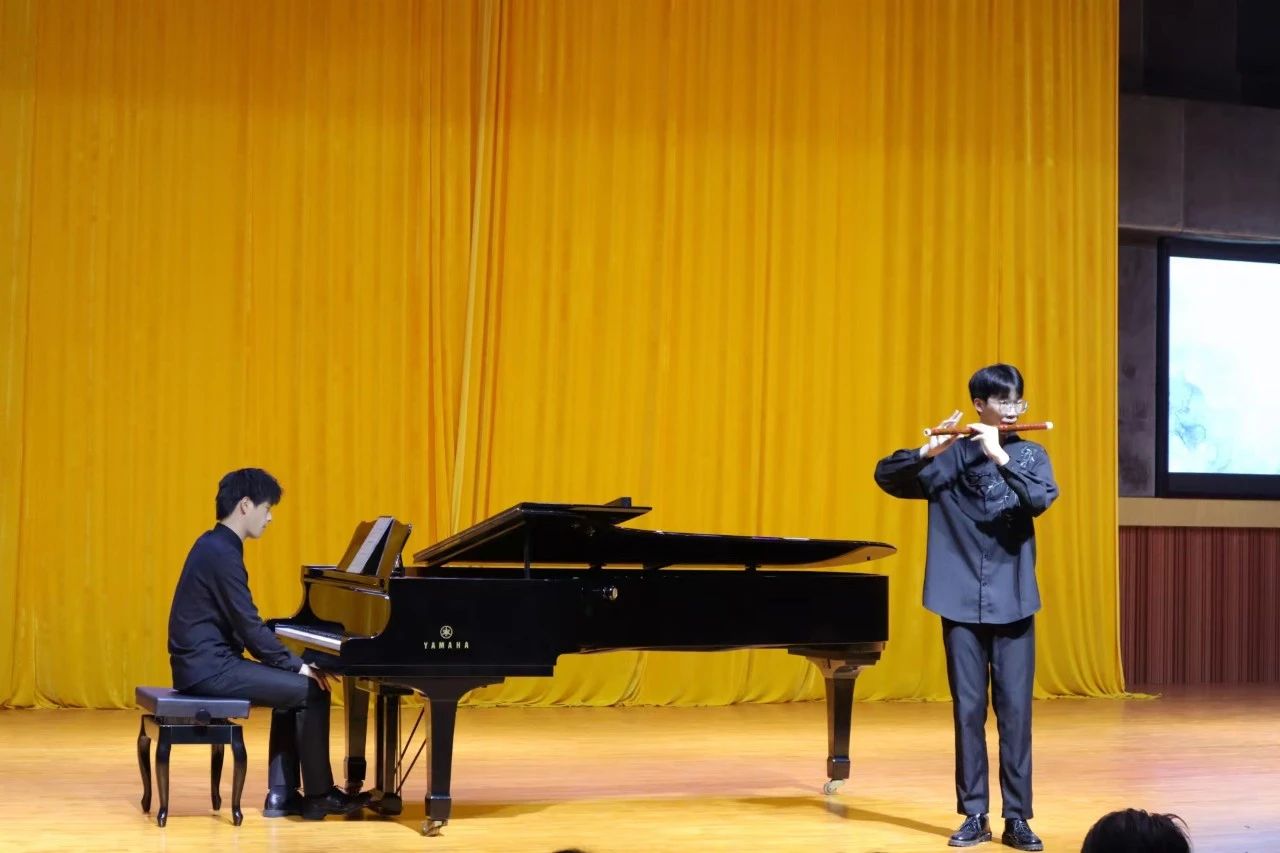 音樂學(xué)院美國_音樂學(xué)院排名美國_美國音樂學(xué)院