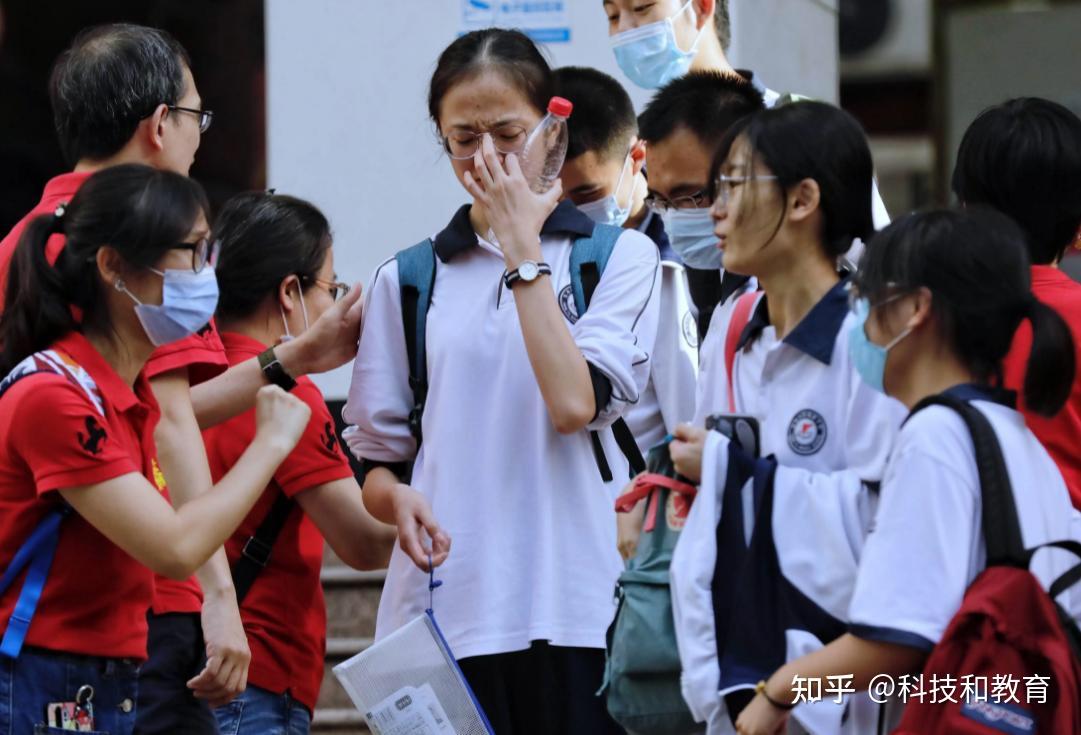 2024年江西高考錄取分?jǐn)?shù)線_江西高考分?jǐn)?shù)線202o_2o2o年高考分?jǐn)?shù)錄取線江西