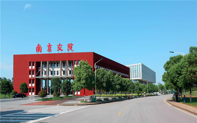 湖北交通職業技術學院怎么樣_湖北交通職業技術學院05組_湖北交通職業技術學院貼吧